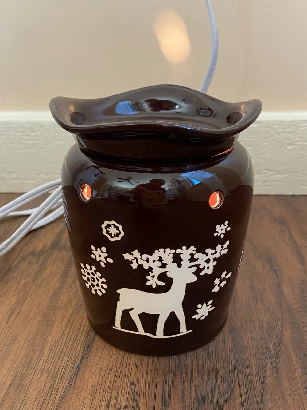 Brown reindeer wax warmer